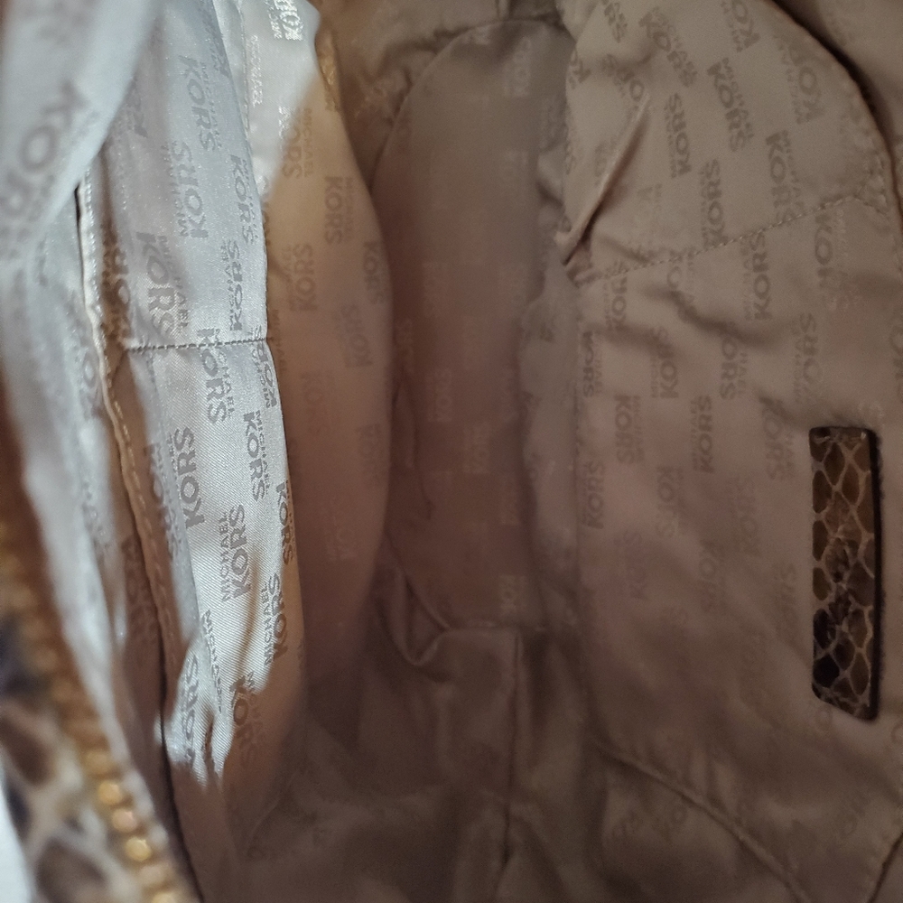 Michael Khors hobo bag - Picture 4 of 4